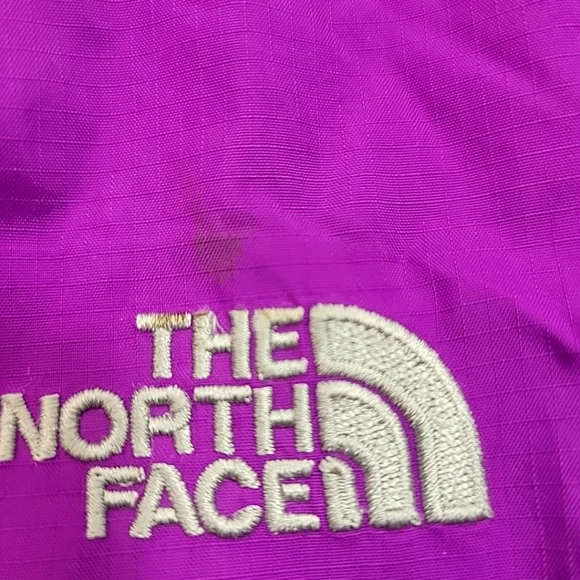North Face Women's HyVent Purple Jacket Medium Hooded Windbreaker - Picture 3 of 8